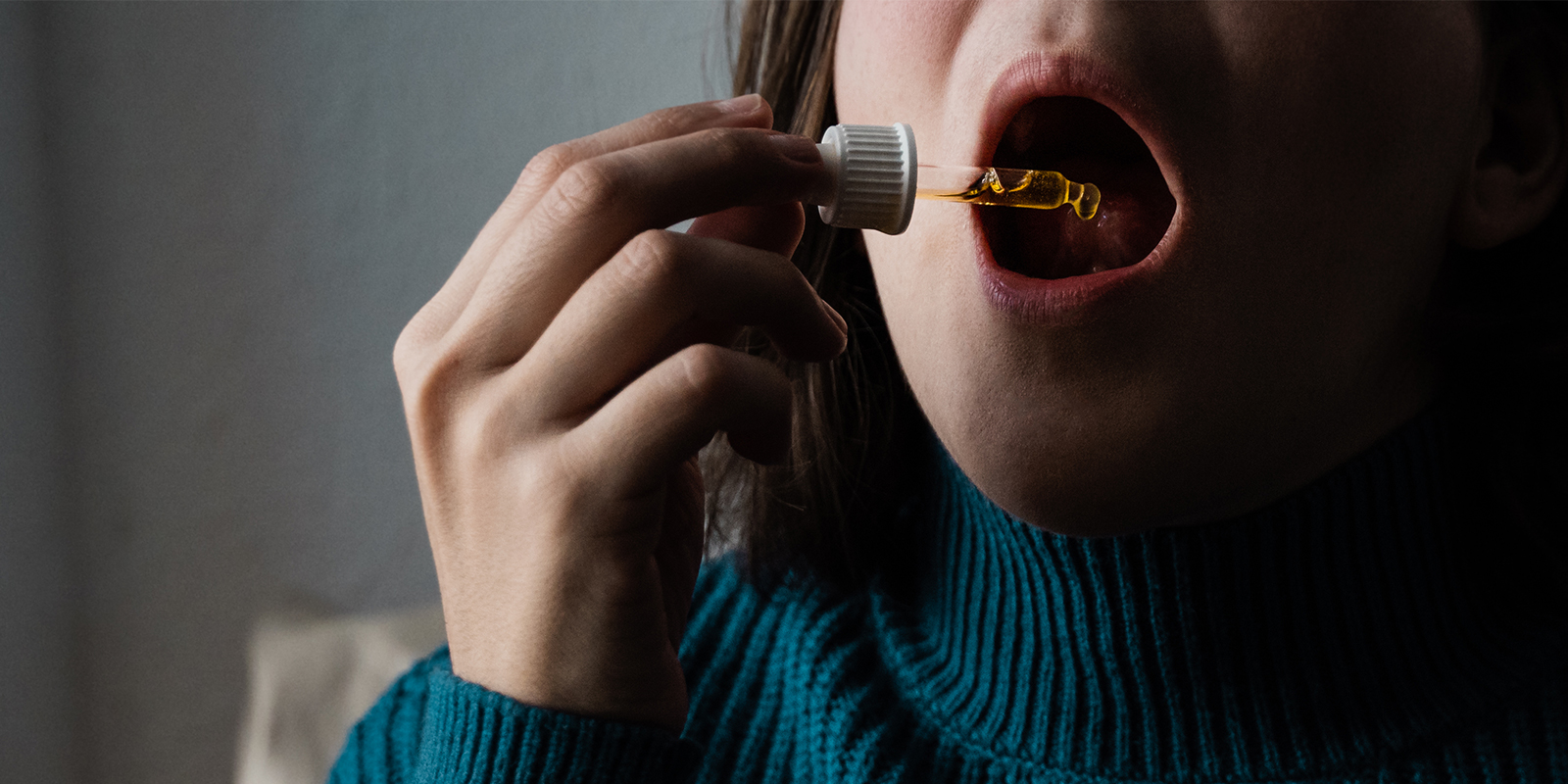 Come usare l&rsquo;olio di CBD in modo sicuro