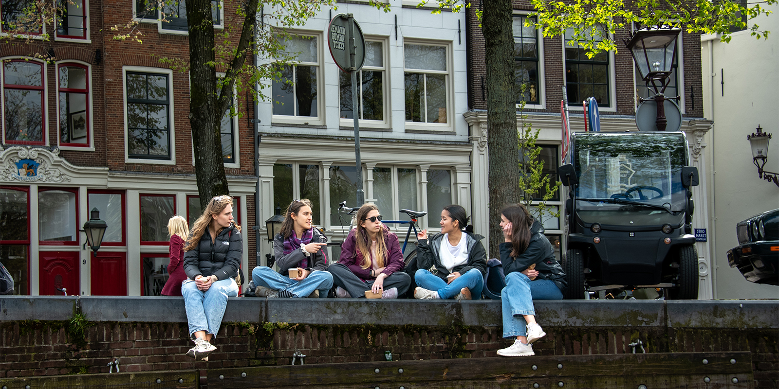 Esplora La Cultura Dei Coffeeshop Di Amsterdam Esplora la cultura dei coffeeshop di Amsterdam
