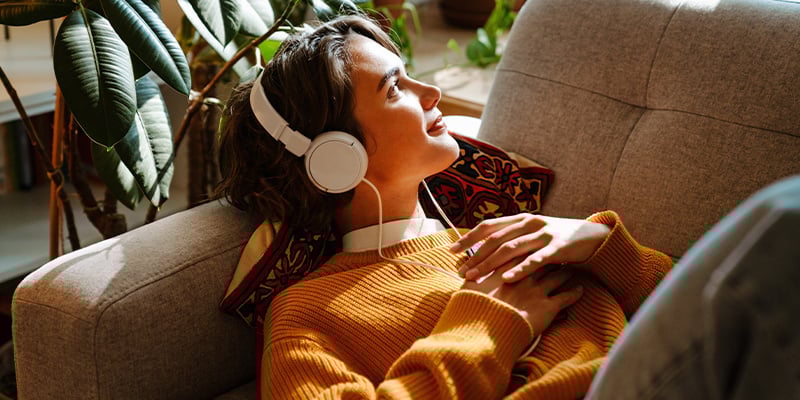 Esempi di playlist e strumenti per l'audio binaurale
