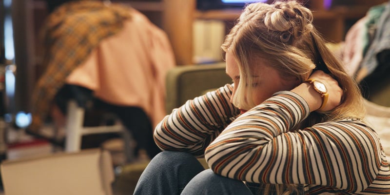 Avvertenze e precauzioni speciali Avvertenze e precauzioni speciali