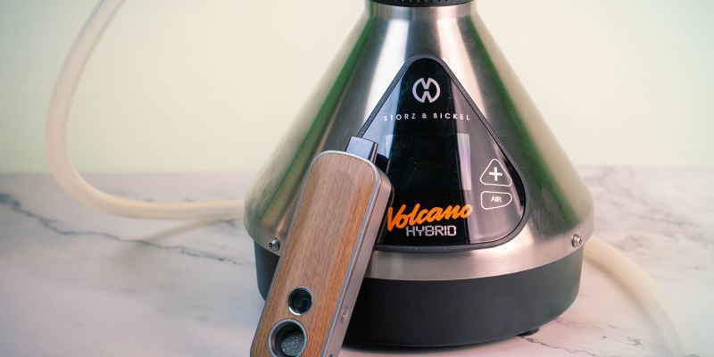 Utilizzerete Il Vaporizzatore Da Soli O In Compagnia? Utilizzerete il Vaporizzatore da Soli o in Compagnia?