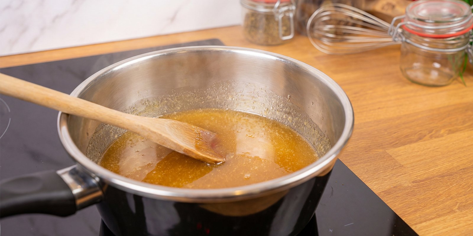 Sciogli gli zuccheri con il cannaburro