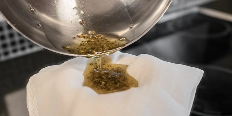 A questo punto, il THC sarà ormai in sospensione nello sciroppo.