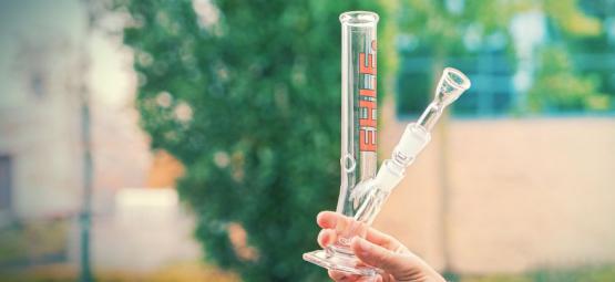 Perché Il Vetro Borosilicato È La Scelta Ideale Per I Bong In Vetro