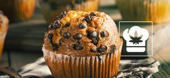 Come Fare i Muffin alla Cannabis con Banane e Gocce di Cioccolato